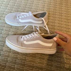 womens beige vans